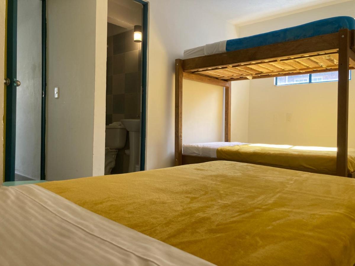 Hostal Casa Lantana La Candelaria Bogotá Exteriör bild