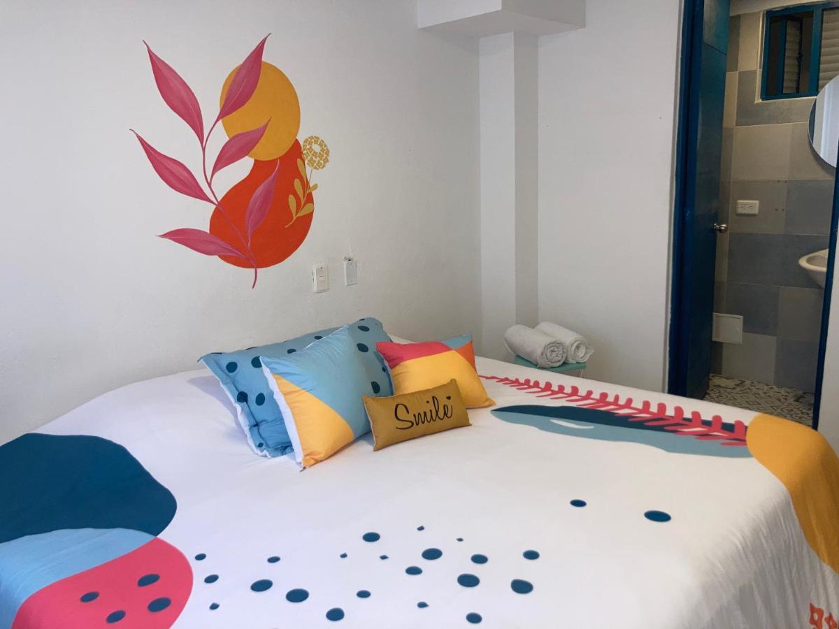 Hostal Casa Lantana La Candelaria Bogotá Exteriör bild